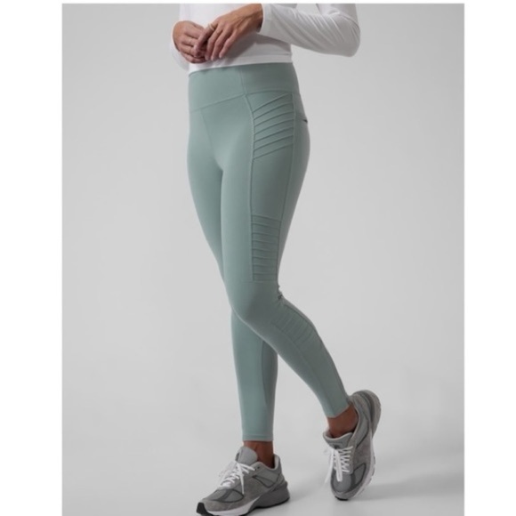 Athleta Delancey Moto Tight Sage Green excellent Size M - Picture 1 of 7